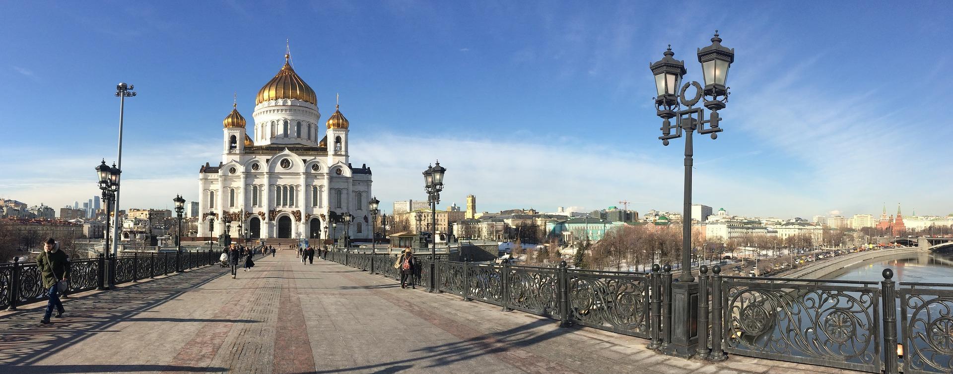 Berkunjung ke Rusia