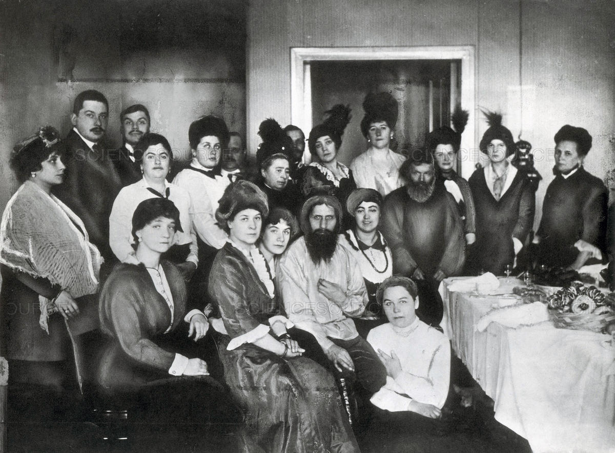 belajar bahasa dengan menonton film grigori rasputin asli
