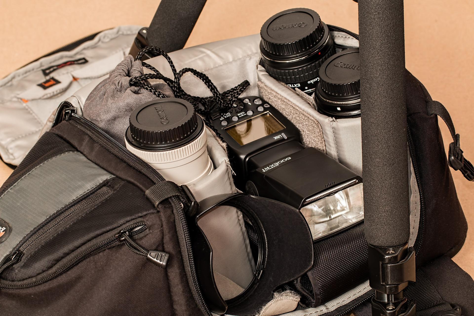 Pentingnya tas kamera untuk melindungi kamera