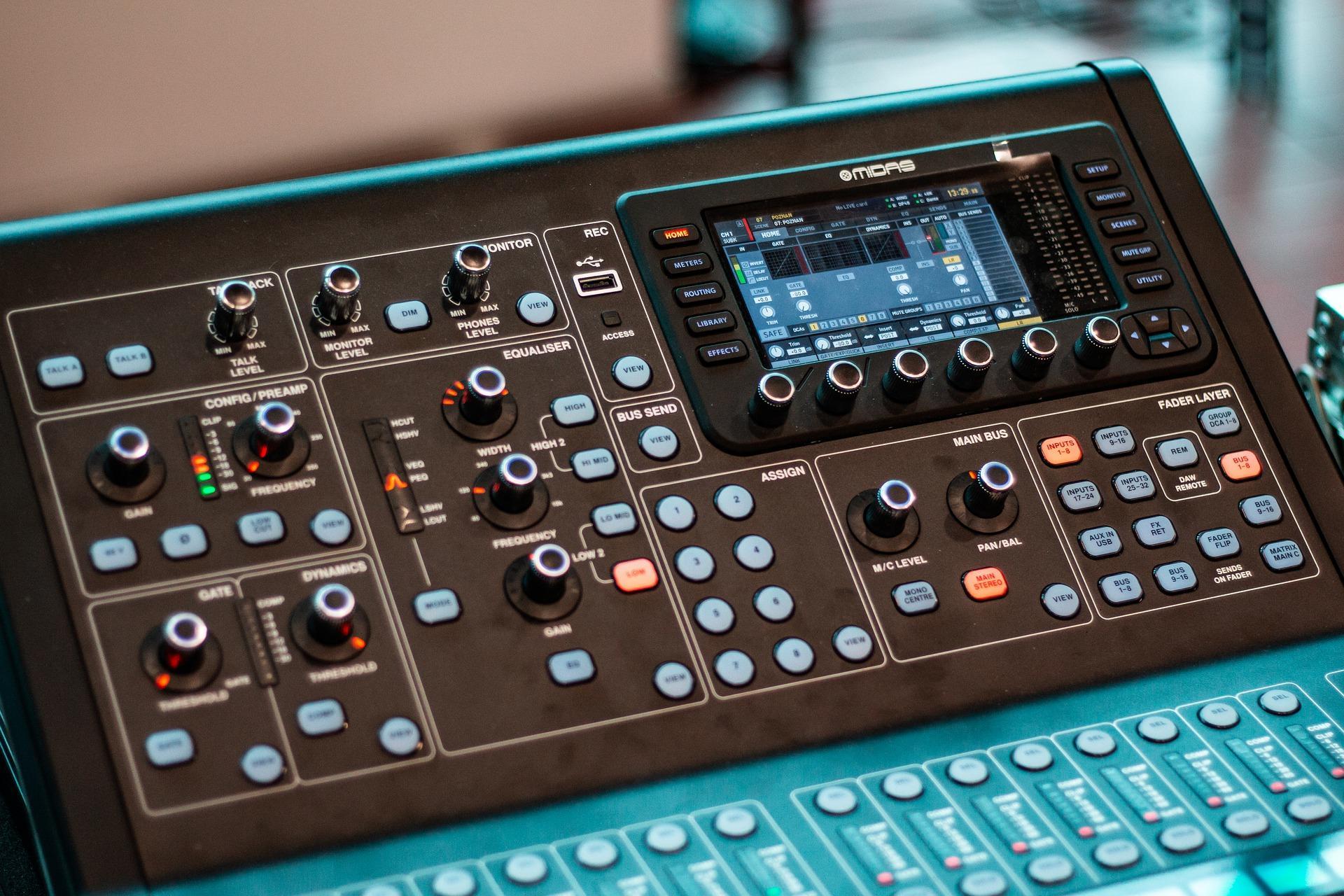 alat sederhana bisa untuk merekam nyanyian anda