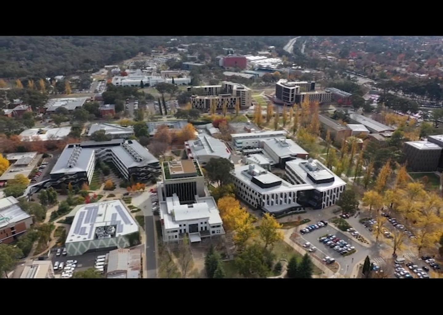 belajar hukum konstitusional di ANU