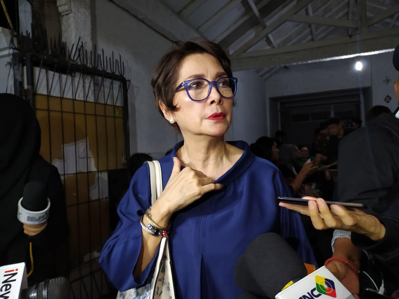kehidupan dan peran aktor widyawati