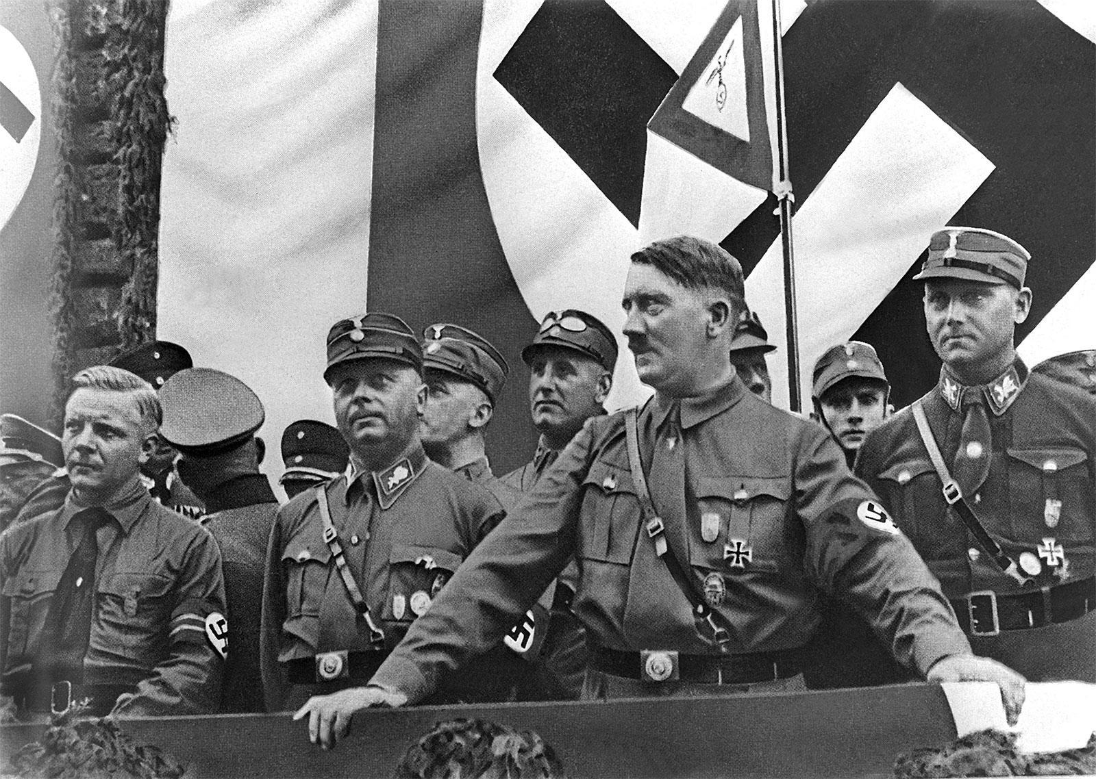 mengenal kehidupan nazi