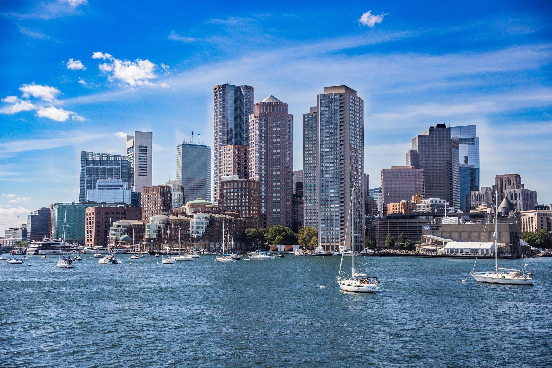 pelabuhan boston menjadi tempat pembuangan tea