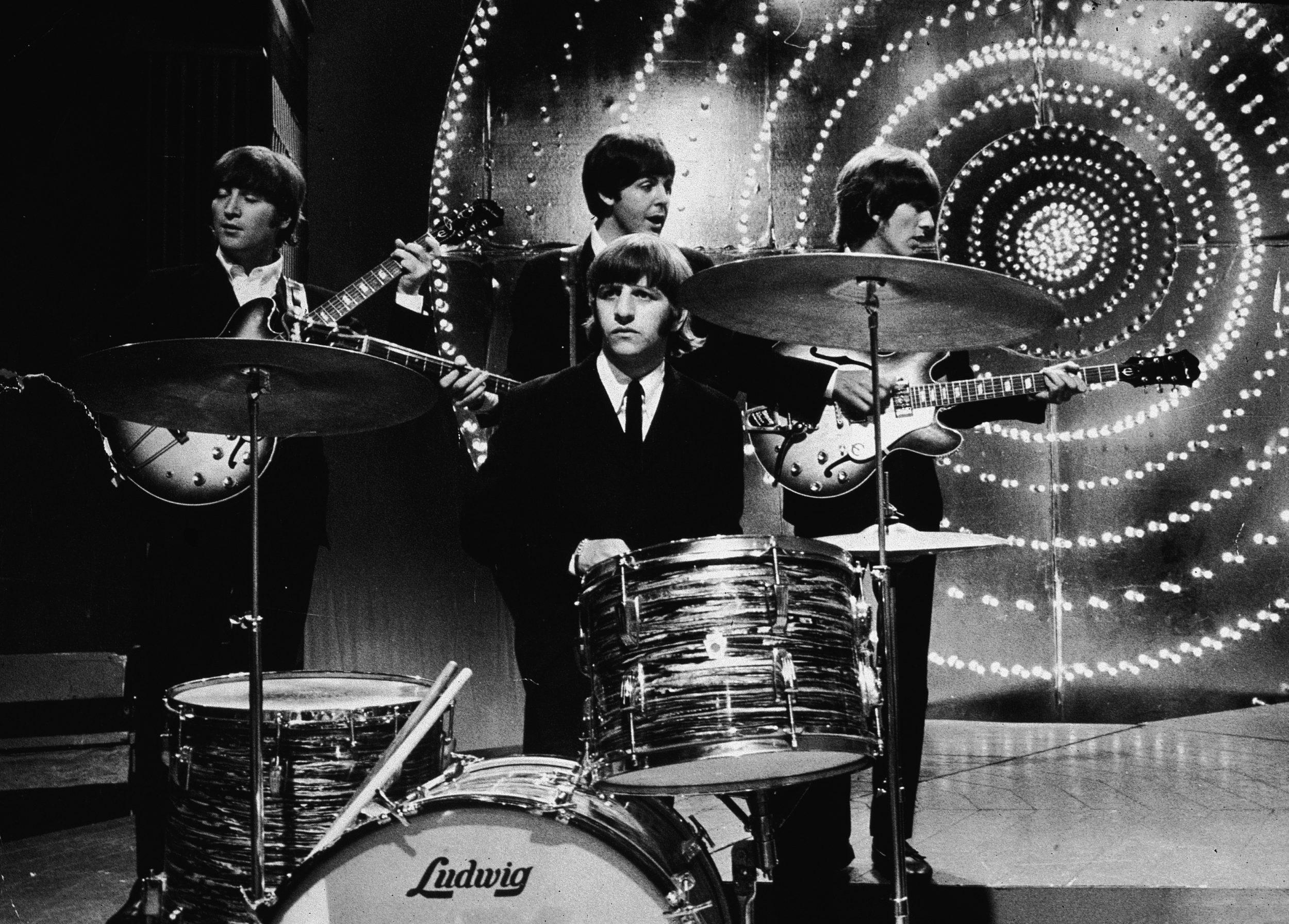 belajarlah drum sampai handal seperti Ringo Starr