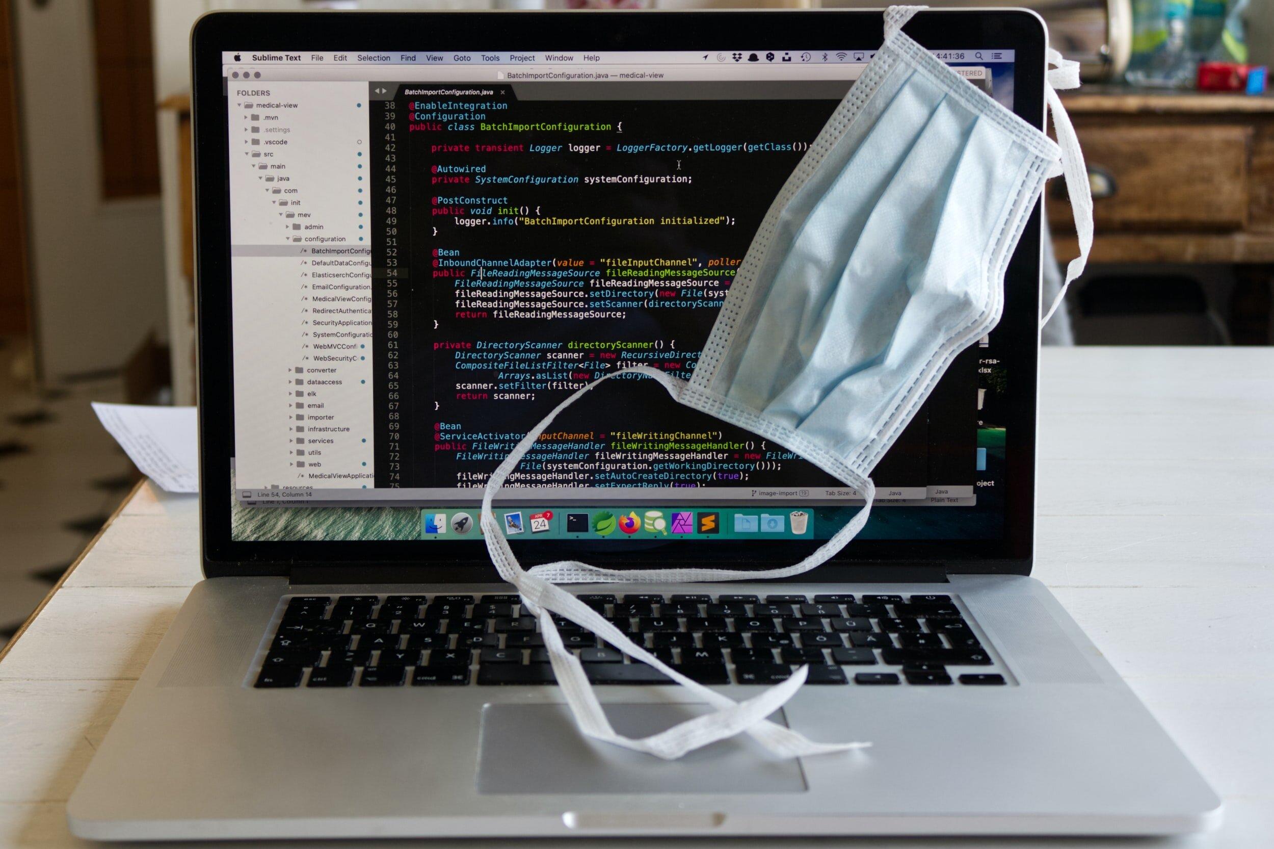 keamanan dalam coding python