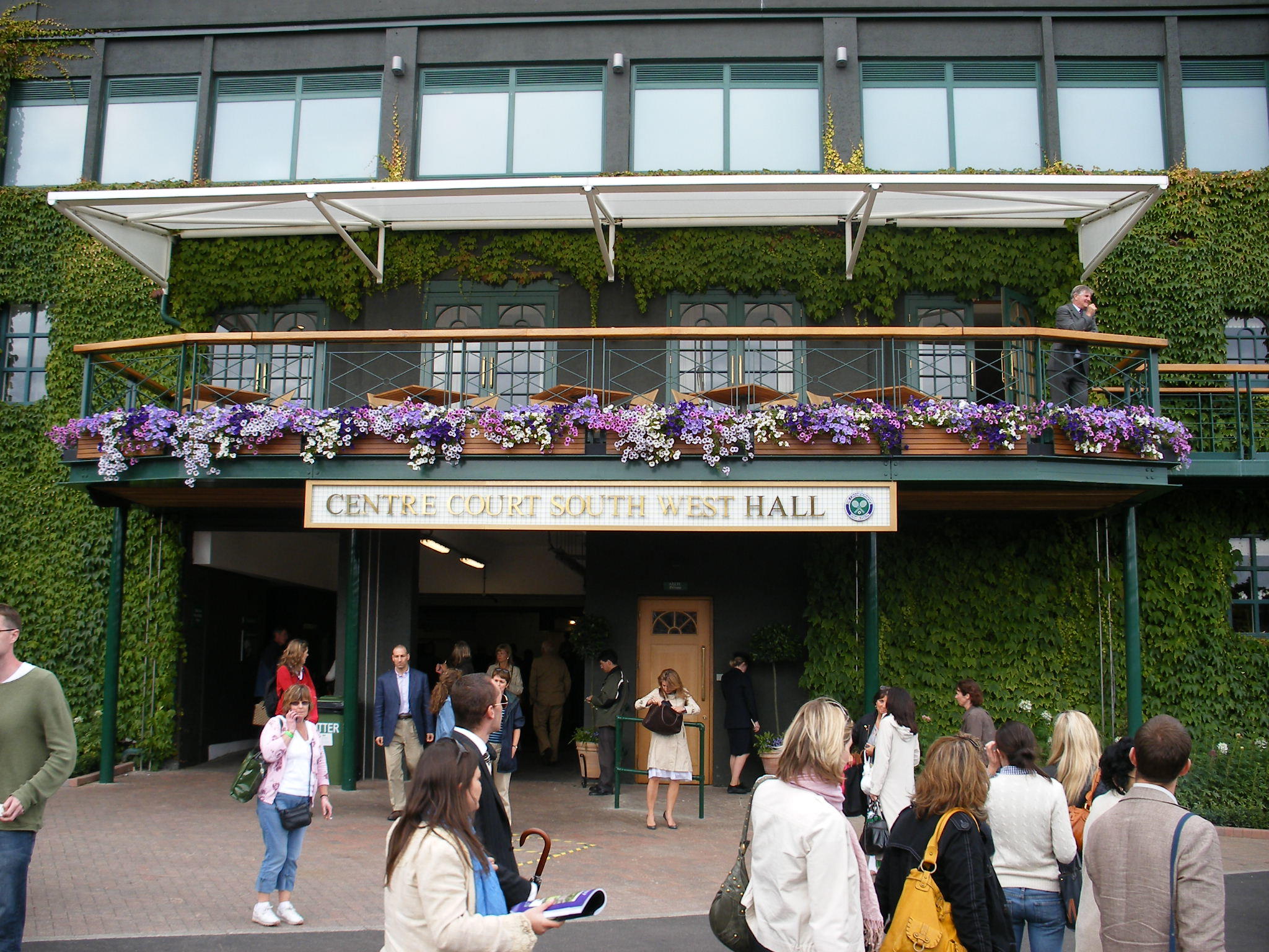 Centre Court Wimbledon tempat petenis terbaik