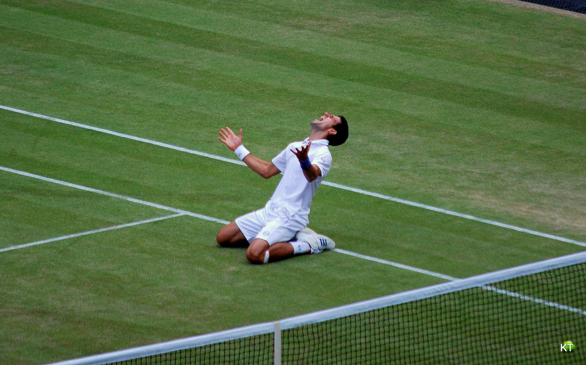 tingkat konsentrasi dibutuhkan ketika bermain tenis