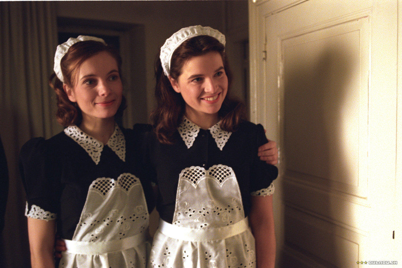film twin sisters