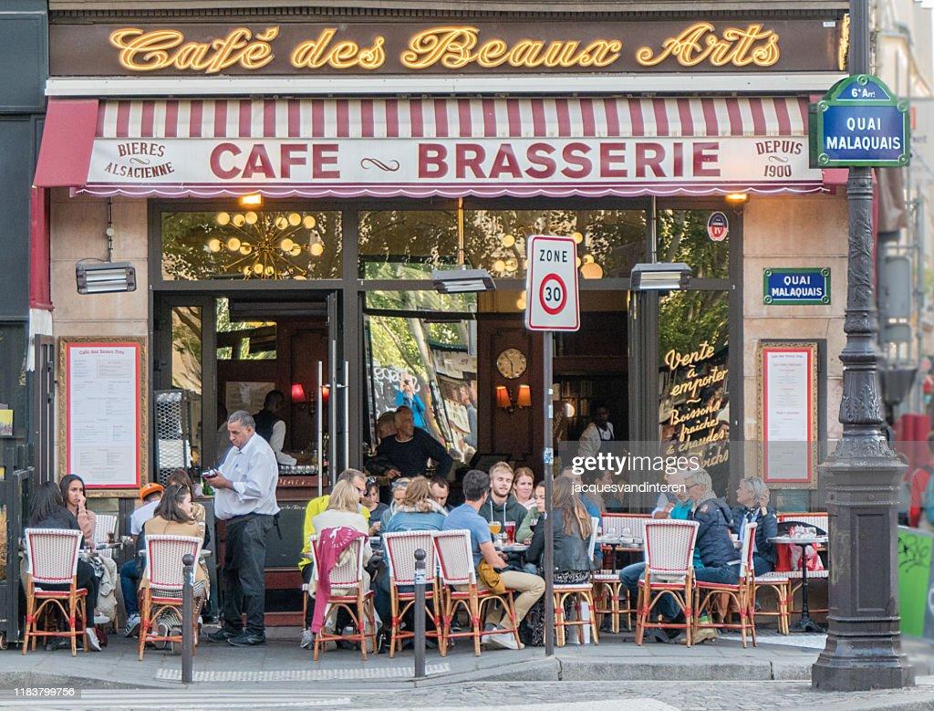 cafe dalam dialek prancis