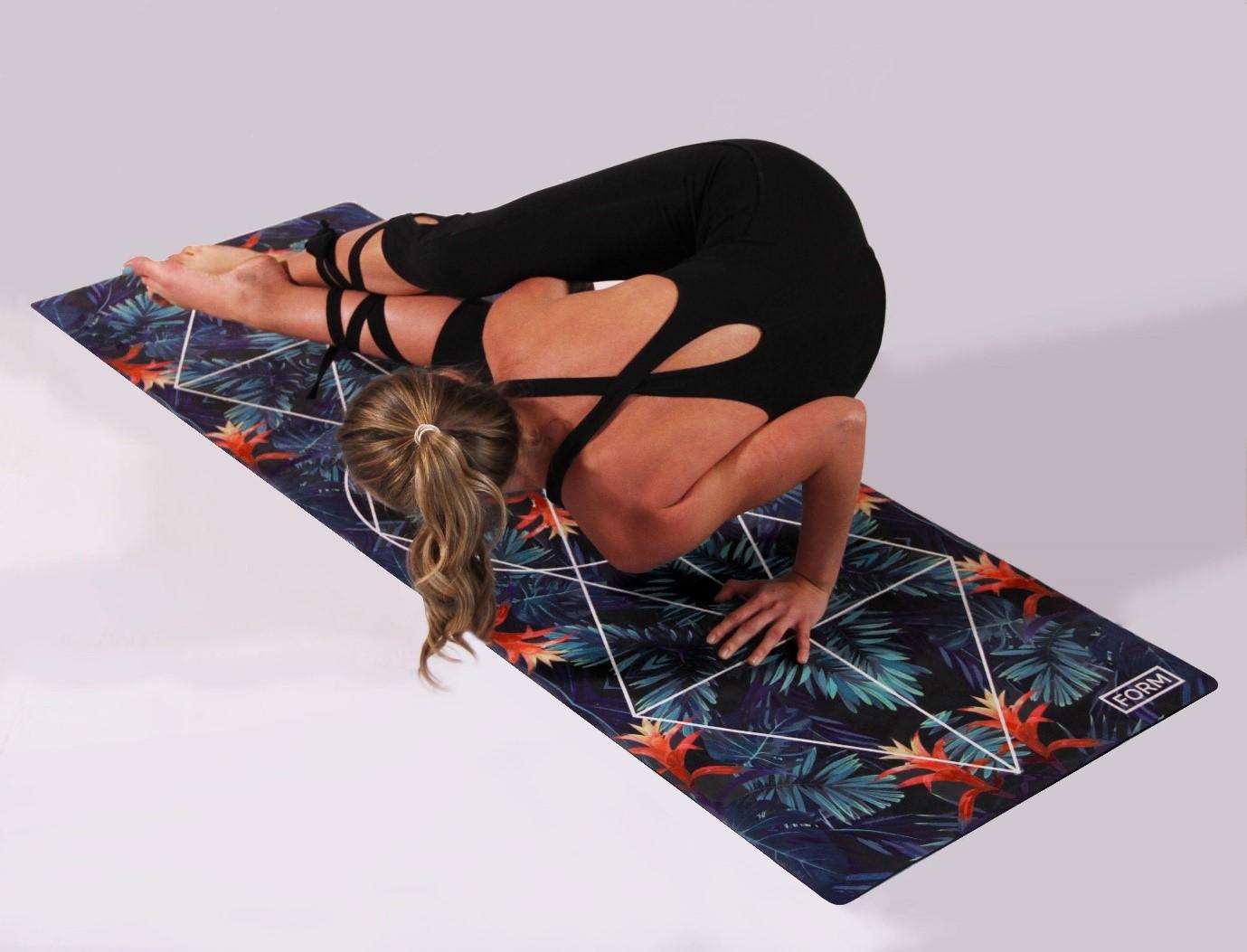 pose yoga yang dilarang untuk bumil