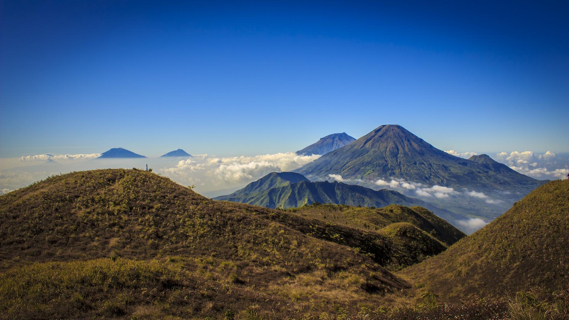 Letak astronomis dan geografis indonesia