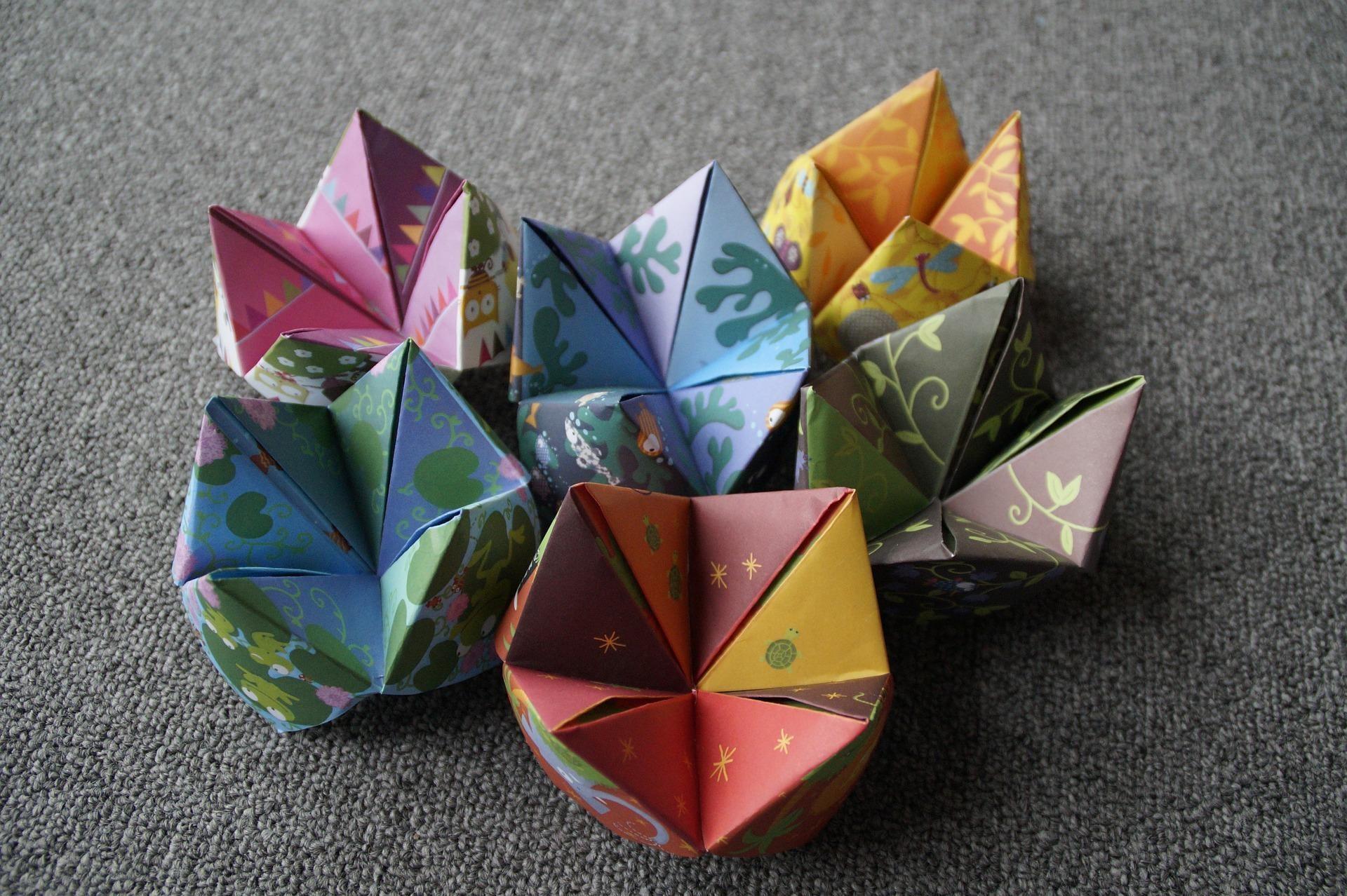 seni origami