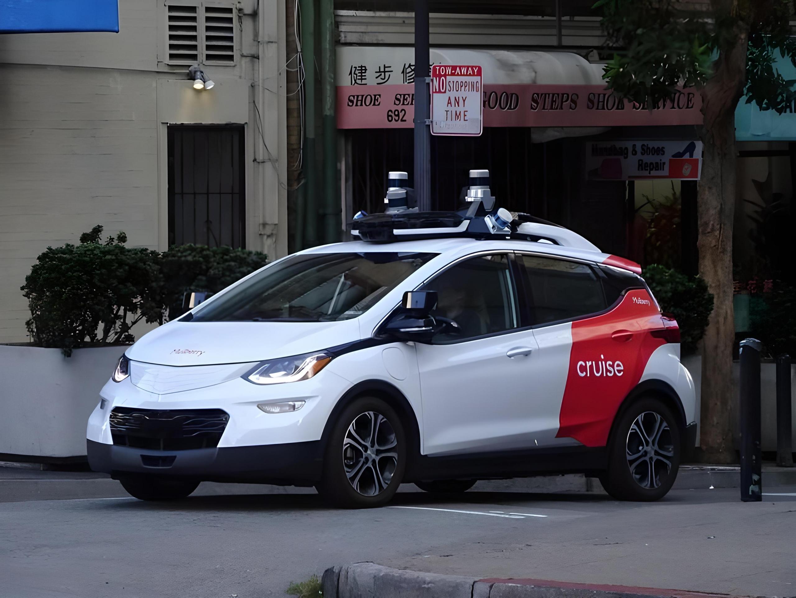 penggunaan sensor pada mobil kemudi