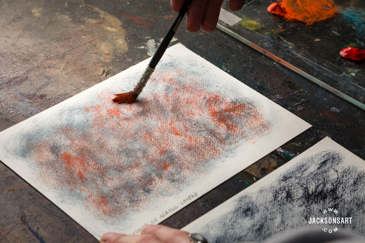 Dry brushing dilakukan dengan kuas yang hampir kering, source: Jackson's Art