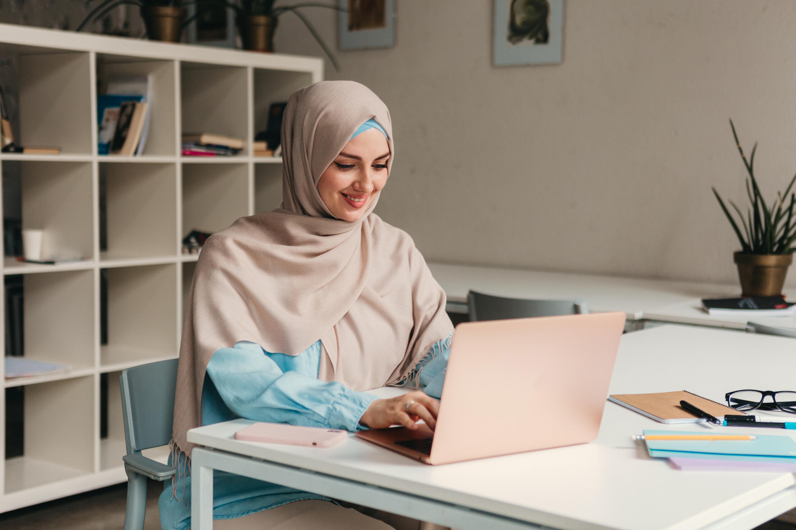 belajar depan laptop