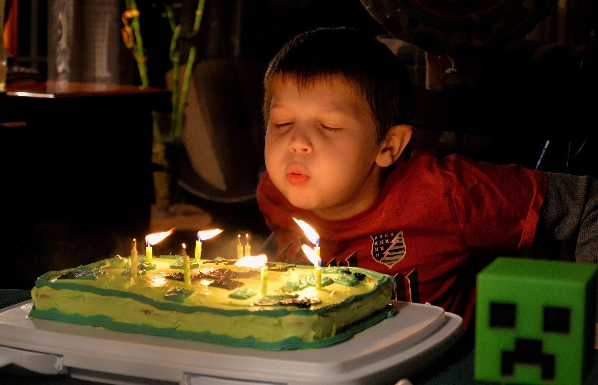 tiup lilin