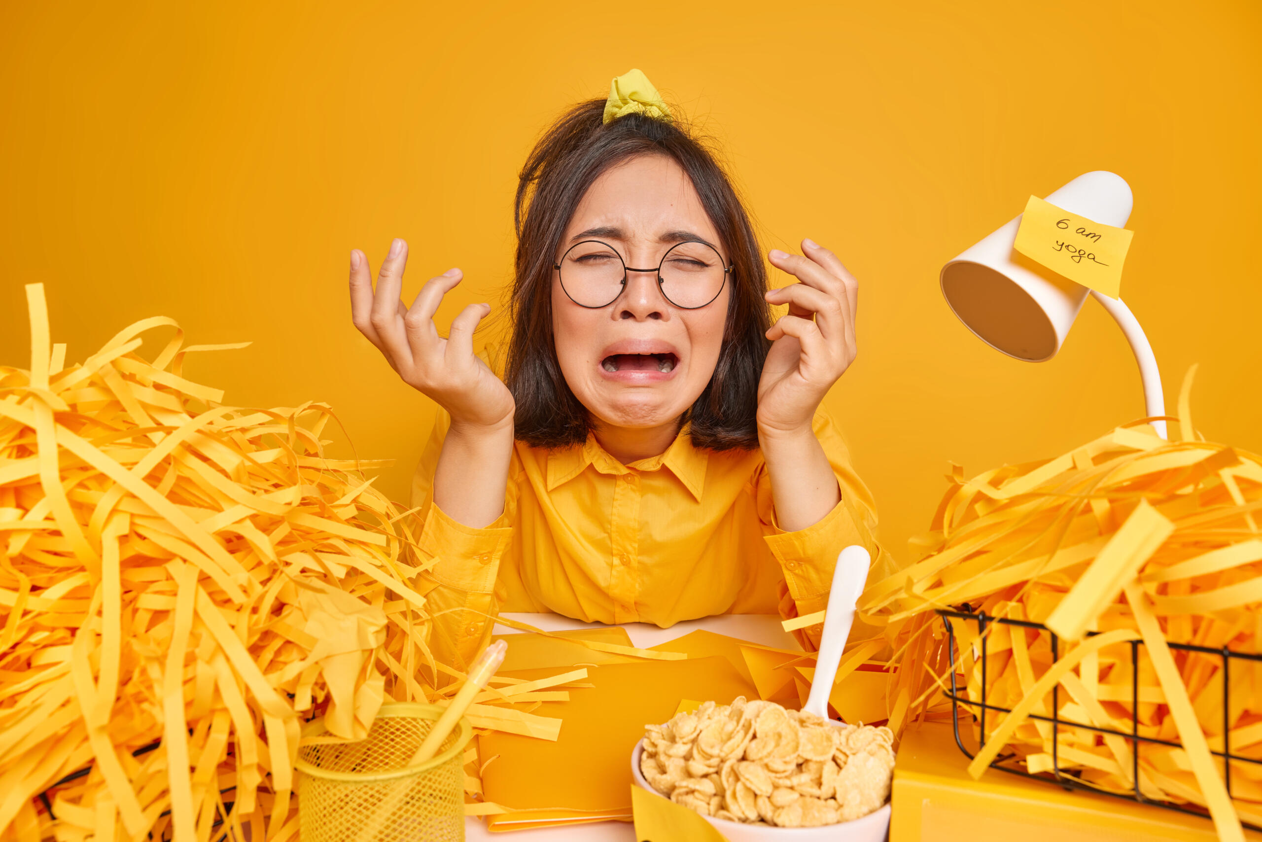 Too Much juga sering digunakan untuk sesuatu yang terlihat berlebihan dan Lebay; Freepik