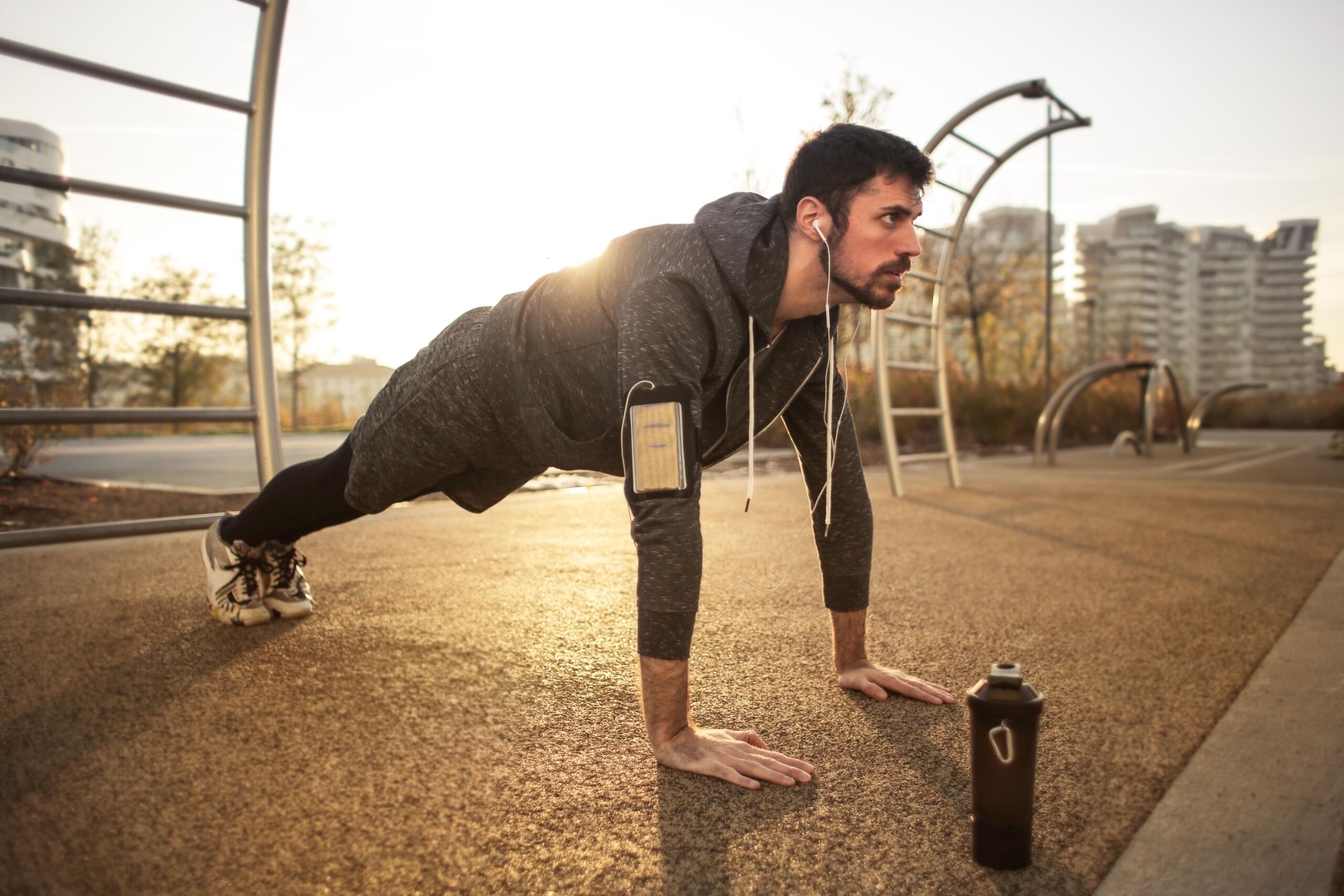 Plank; Pexels