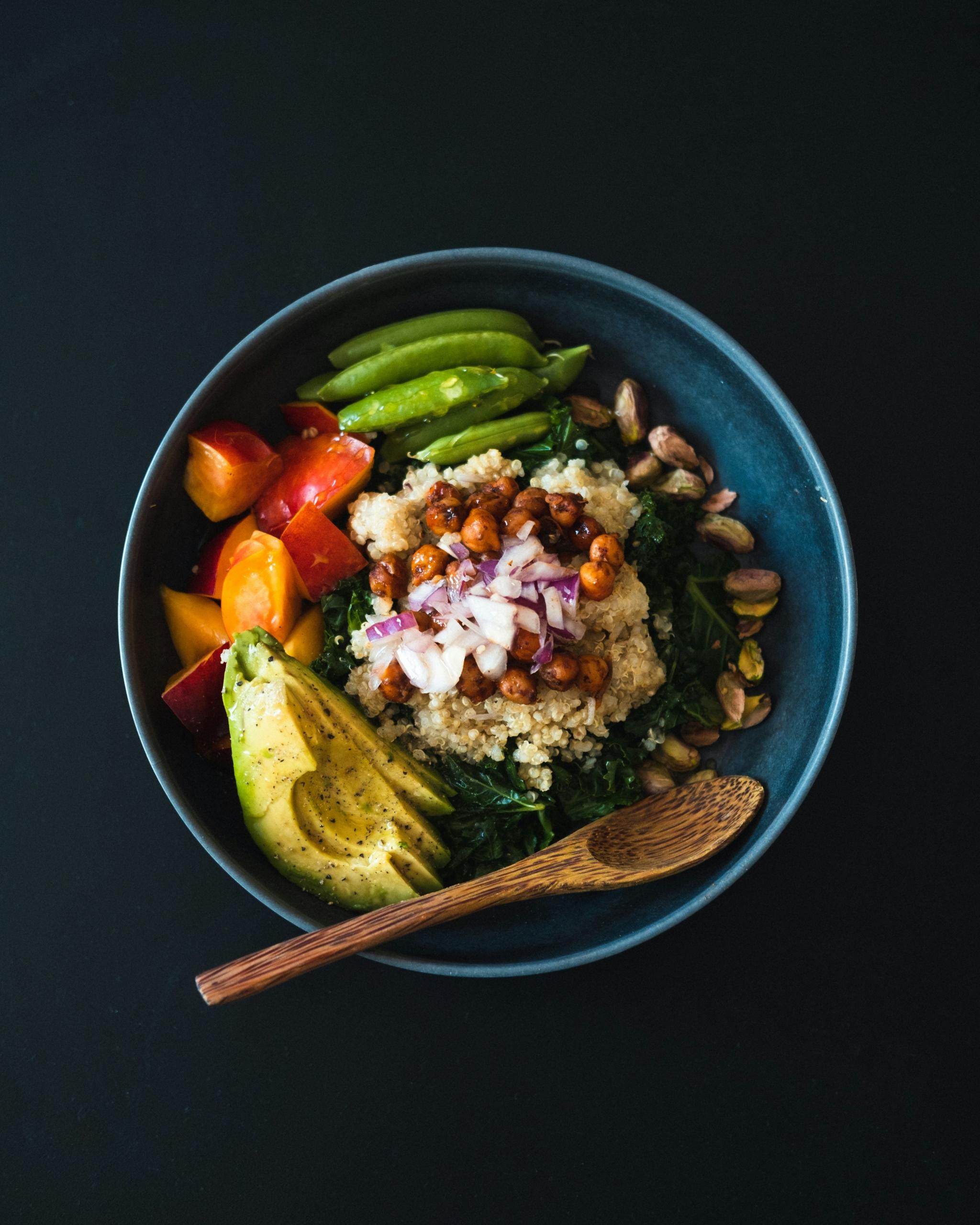 A Chicken and Quinoa Bowl packed with calories.