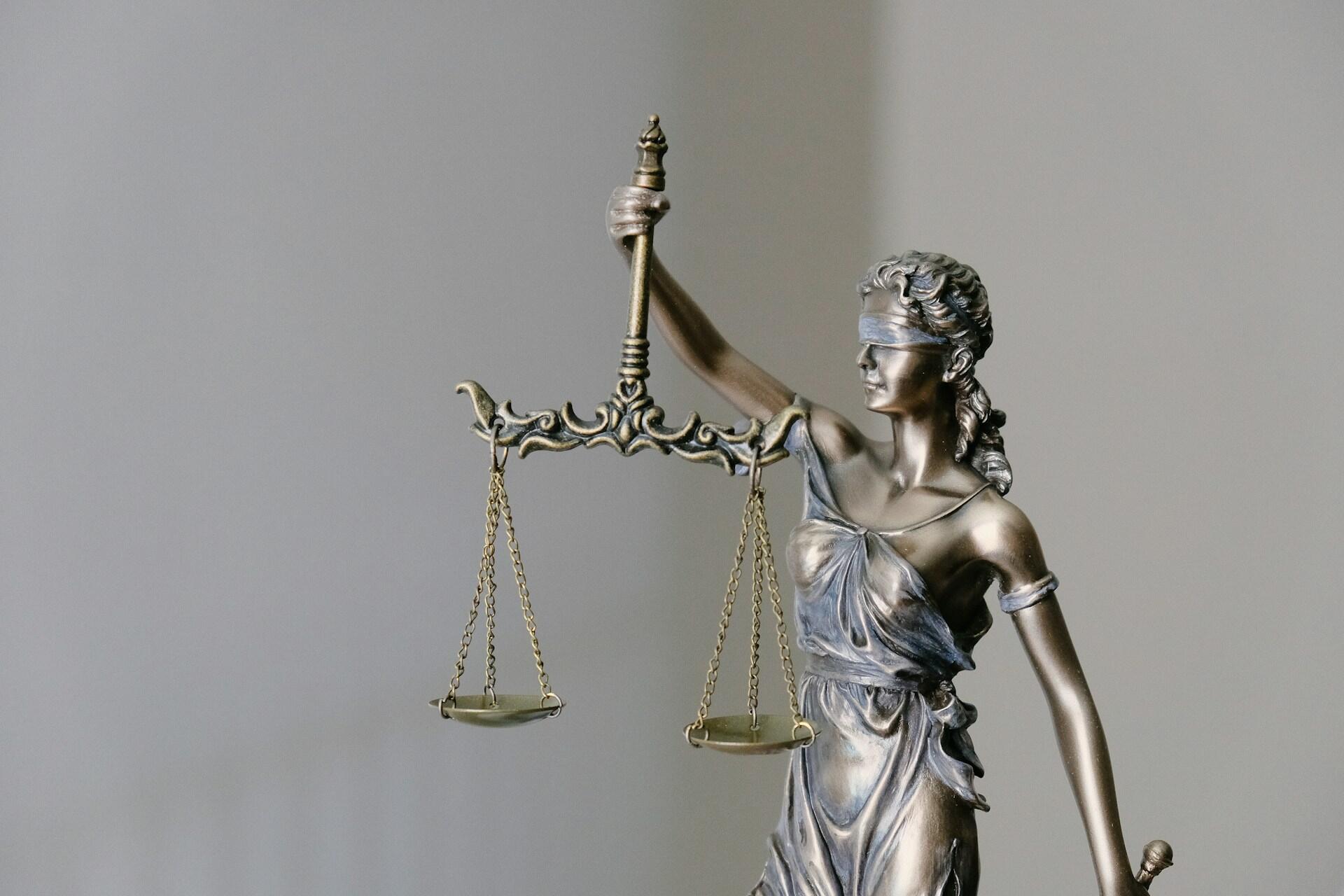A statuette representing justice.