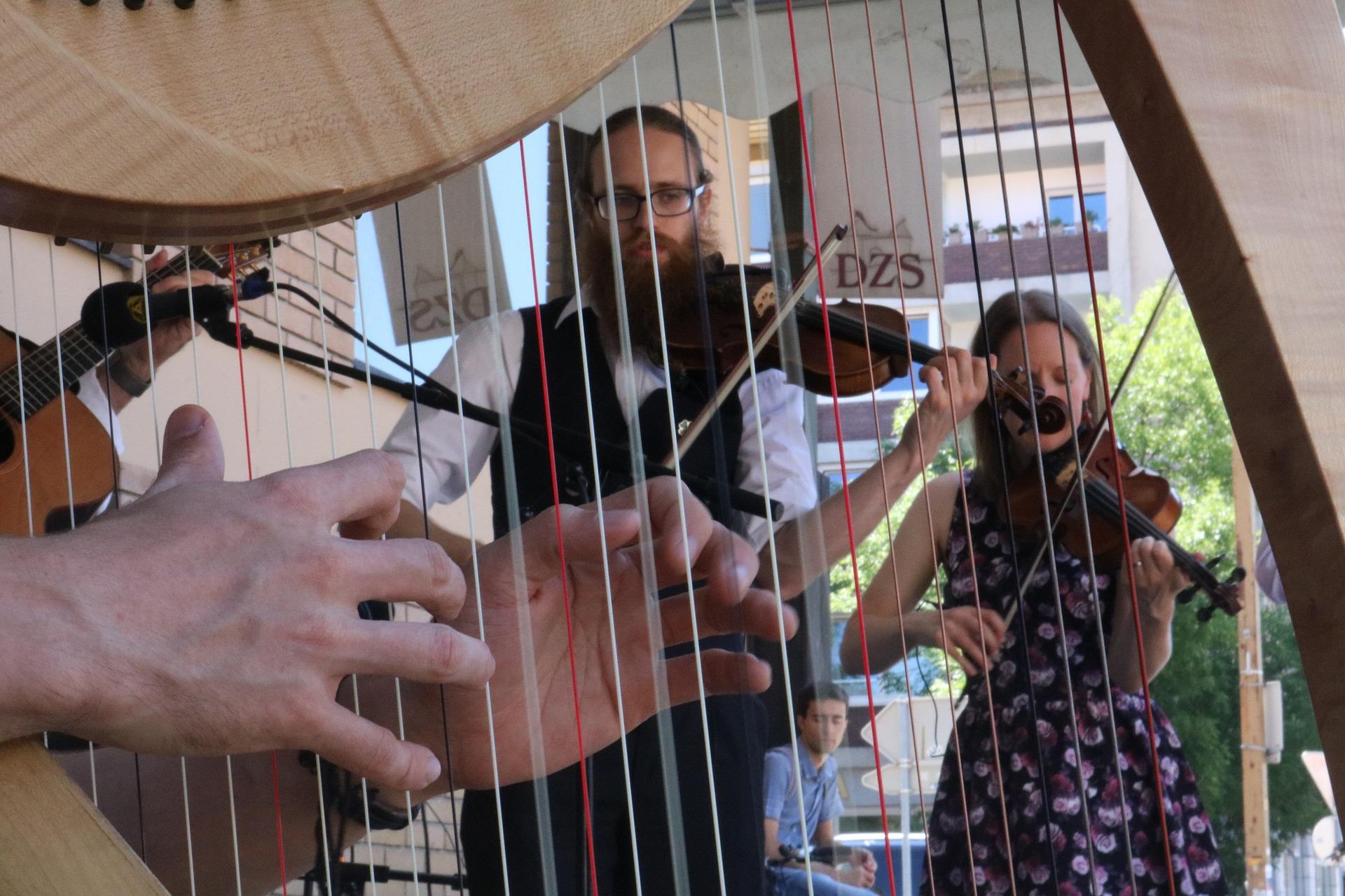 trad music session