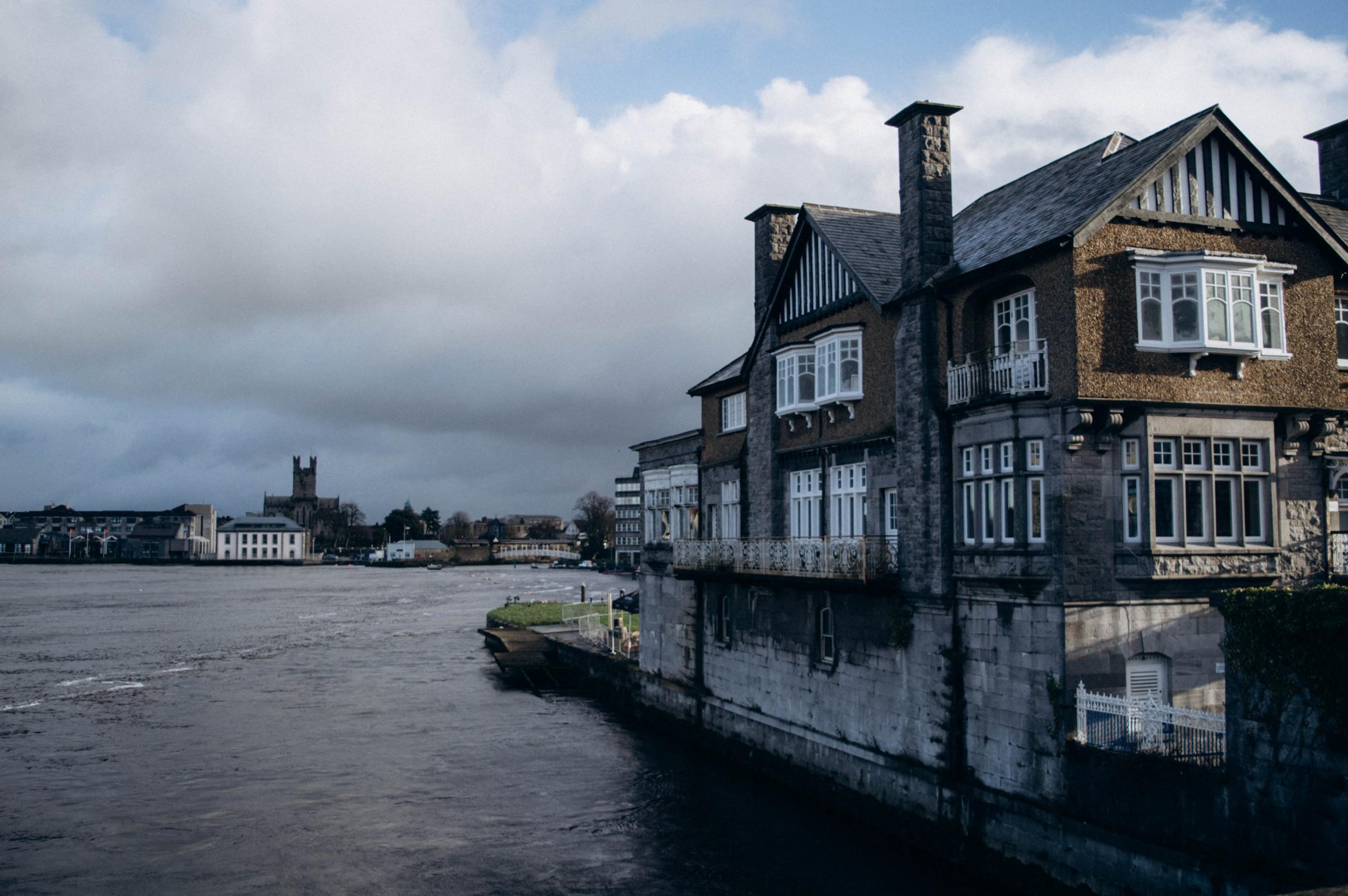 Limerick city as an attractive destination to learn french.