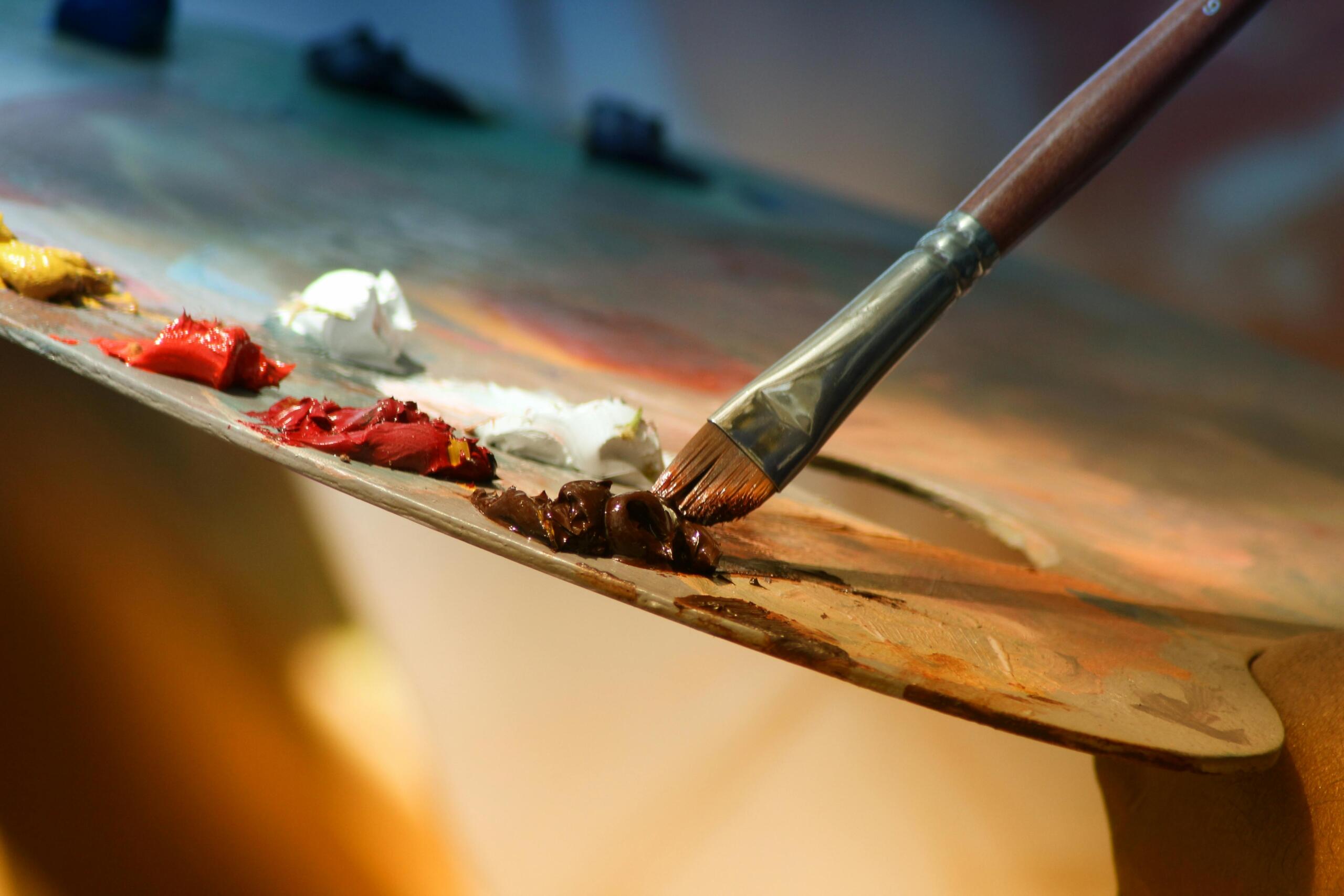 Mixing paints for a creation
