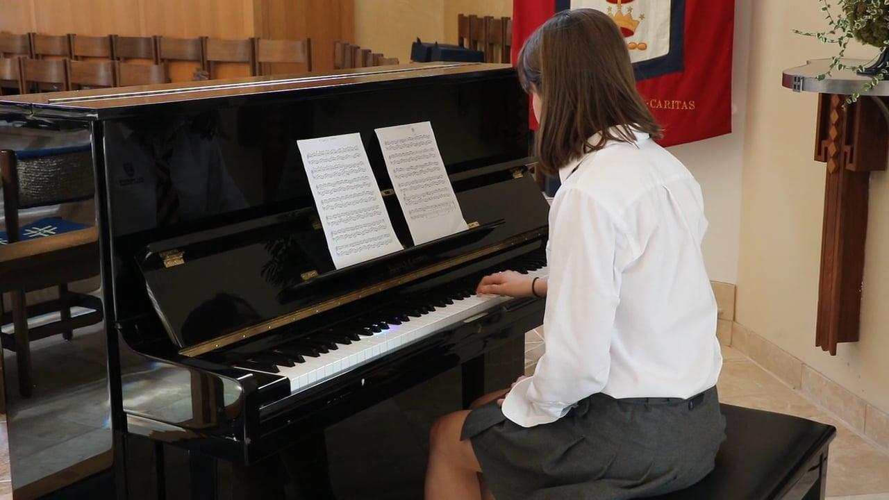 learn how to play piano adult