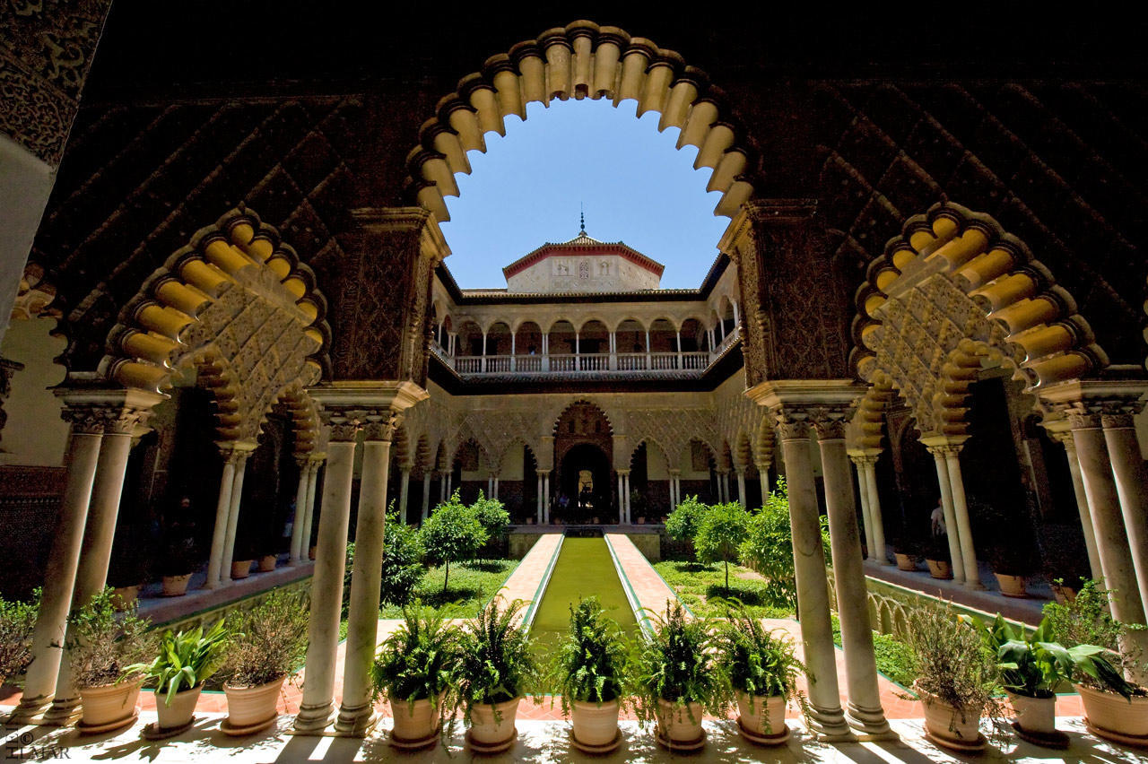 Learn Spanish and discover a rich cultural heritage