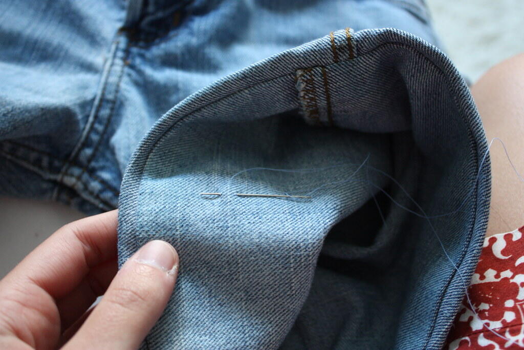 מכנסי ג'ינס