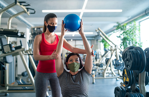 Find fitness instructors near you