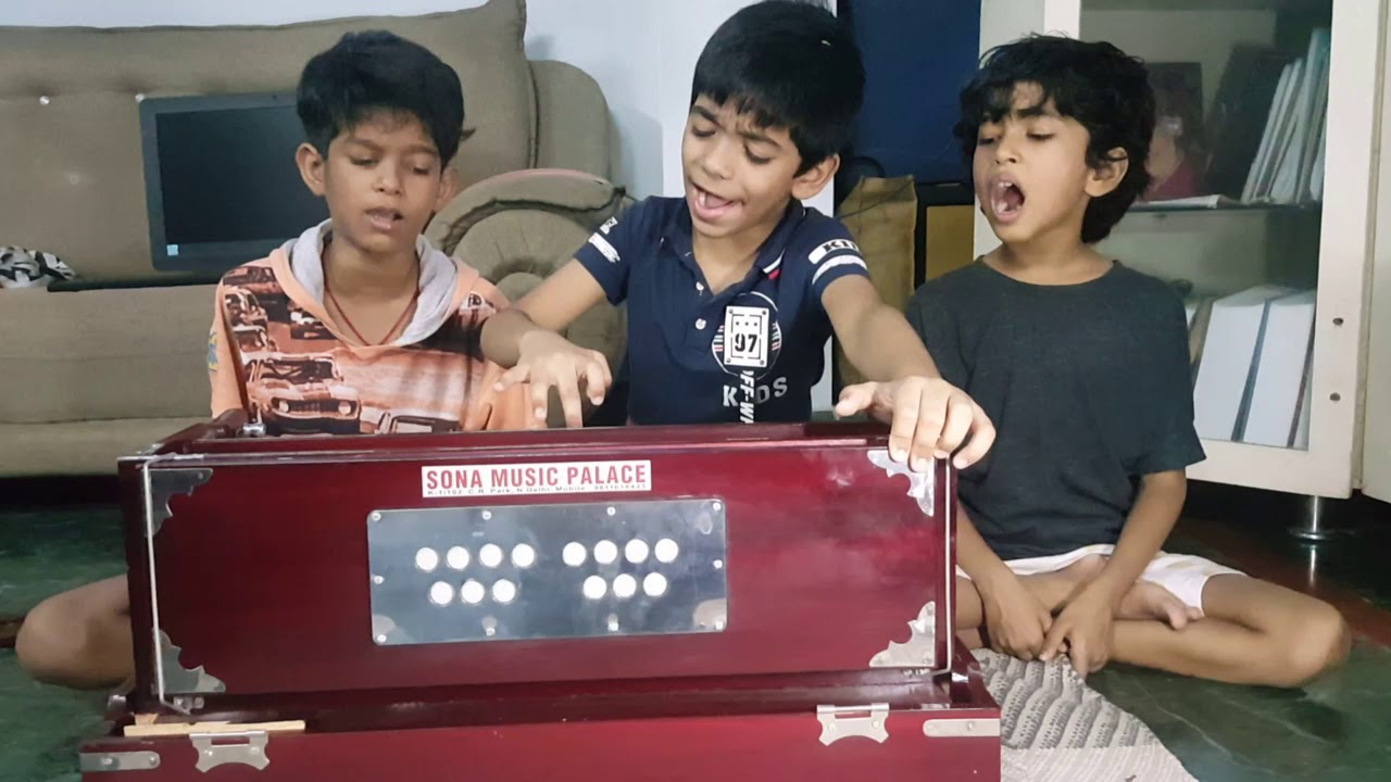 Best singing tutors near me