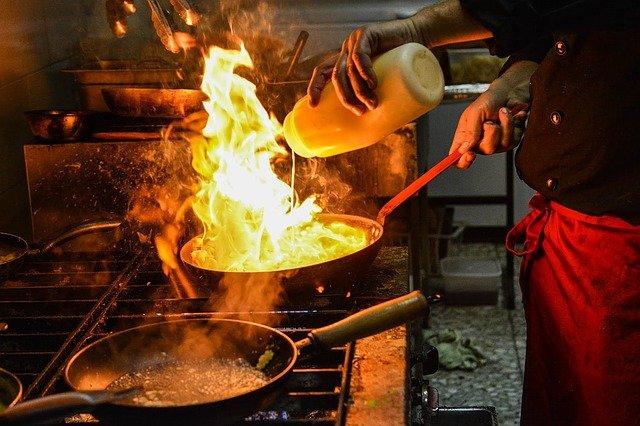 Traditional cooking in Delhi