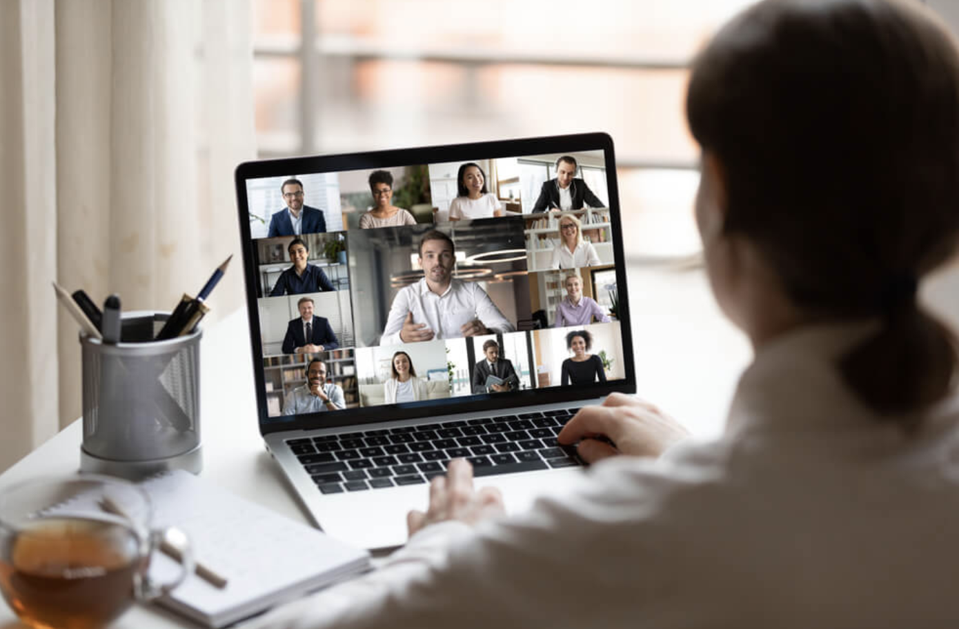 Learn the advantages of online law classes in India