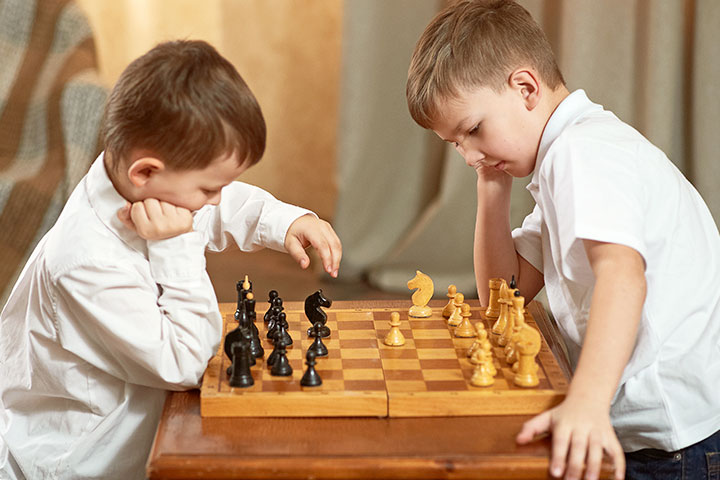 Find chess trainer near you