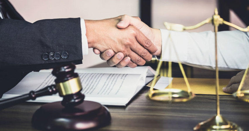 Learn Law in Lucknow