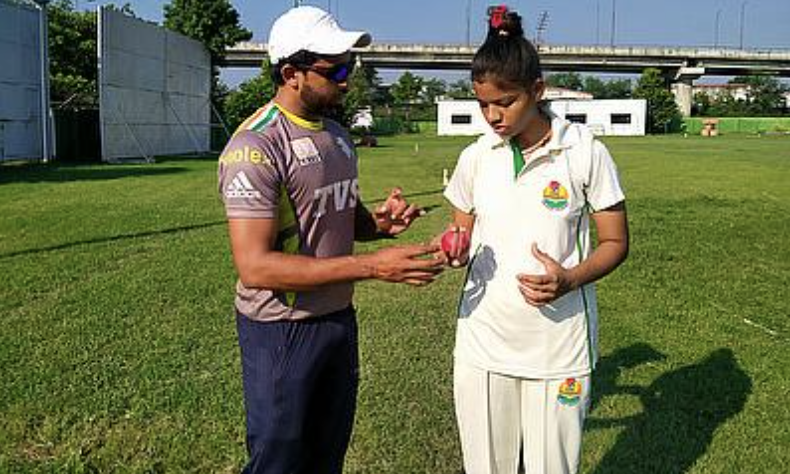 Find women's cricket institute near you