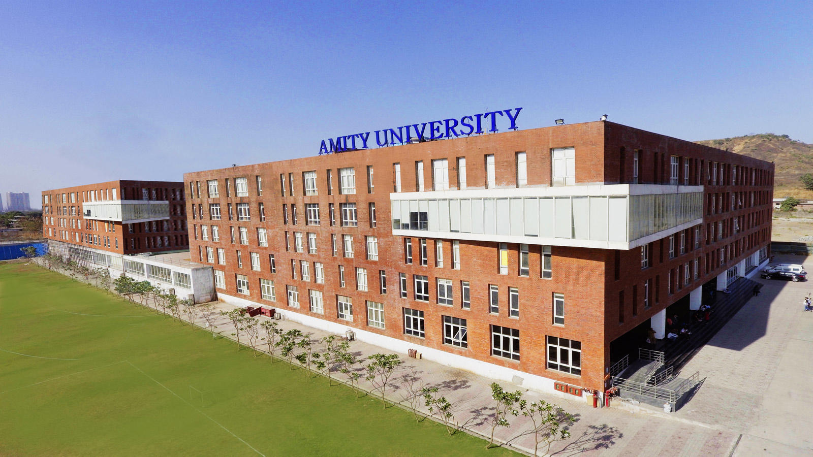 Top universities in Mumbai