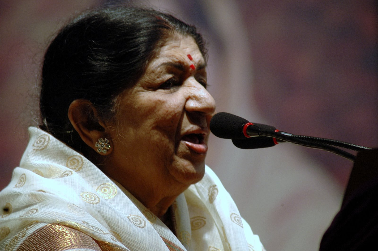 Top 10 songs of Lata Ji