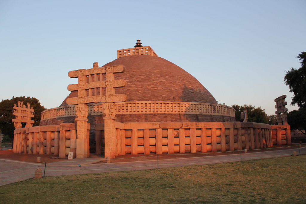 Sanchi Stupa images