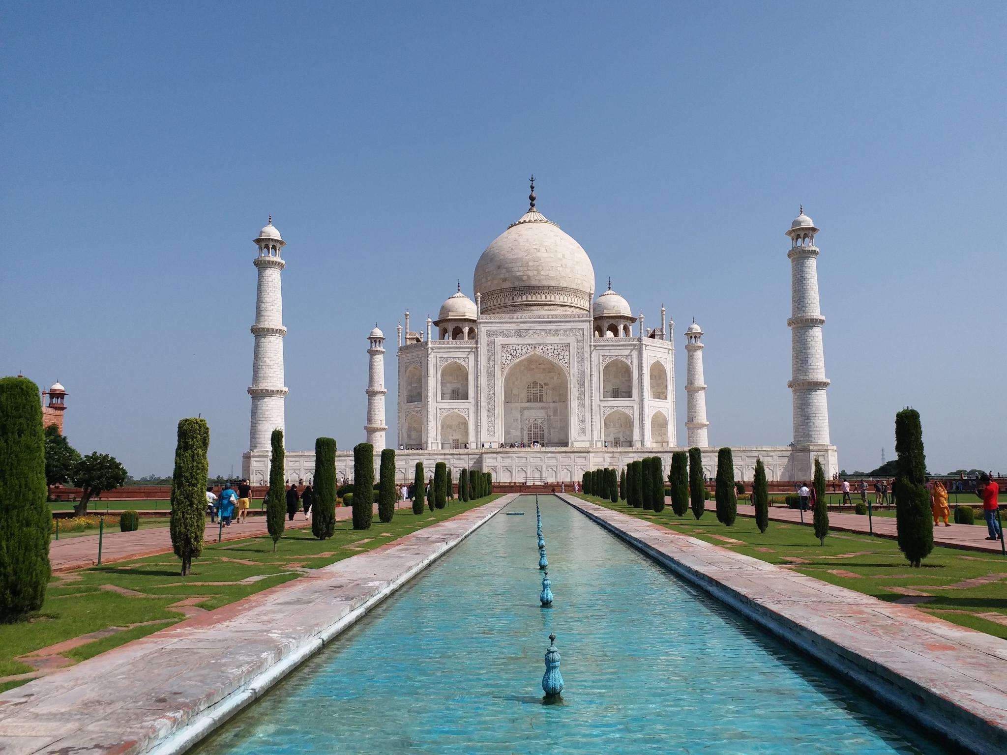 About Taj Mahal in English [2024]