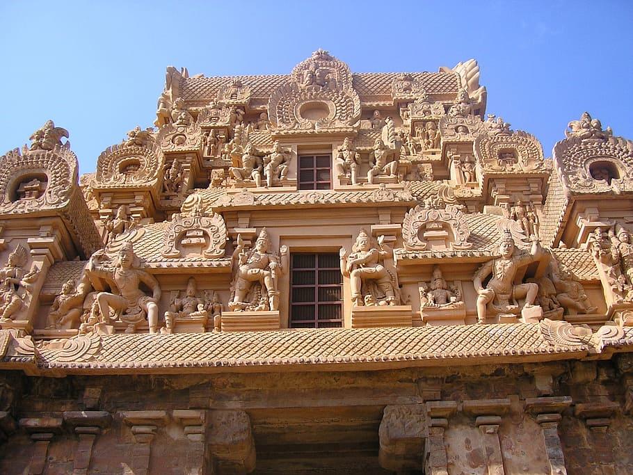 Facade architecture at Brihadeeswara temple