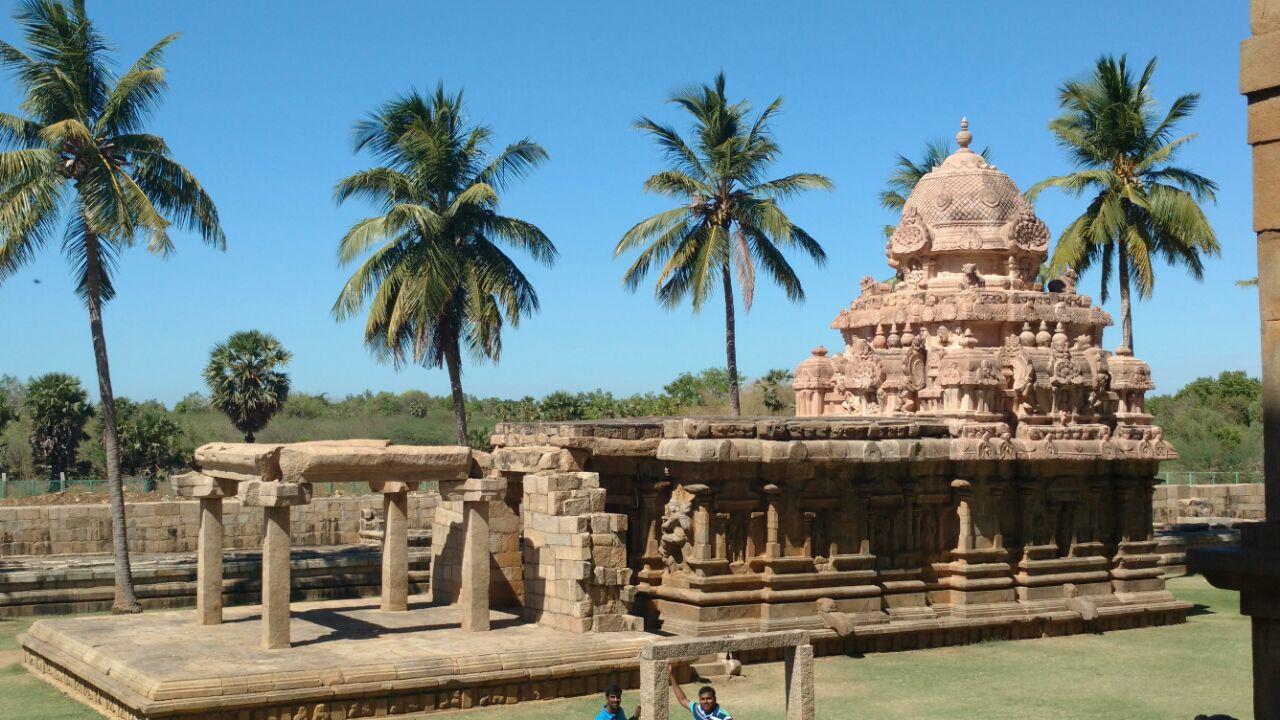 Chola architecture temple