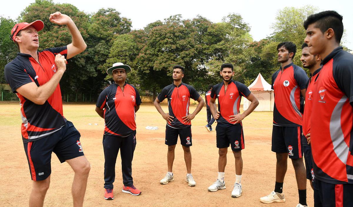 cricket bowling coaching