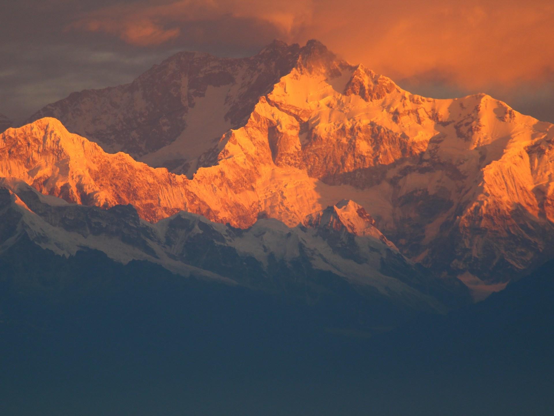 a photo of Khangchendzonga