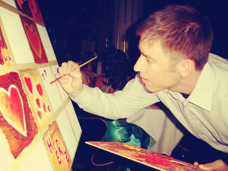 Online painting and painting at art schools are equally great ways to paint