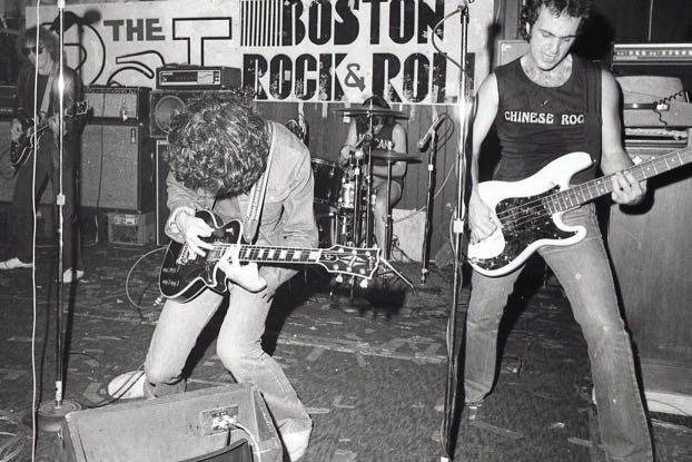 The information you need to play the guitar can be learned in 5-10 minutes .... teachers, can often make learning the guitar sound way too hard.The information you need to play the guitar can be learned in 5-10 minutes .... teachers, can often make learning the guitar sound way too hard.