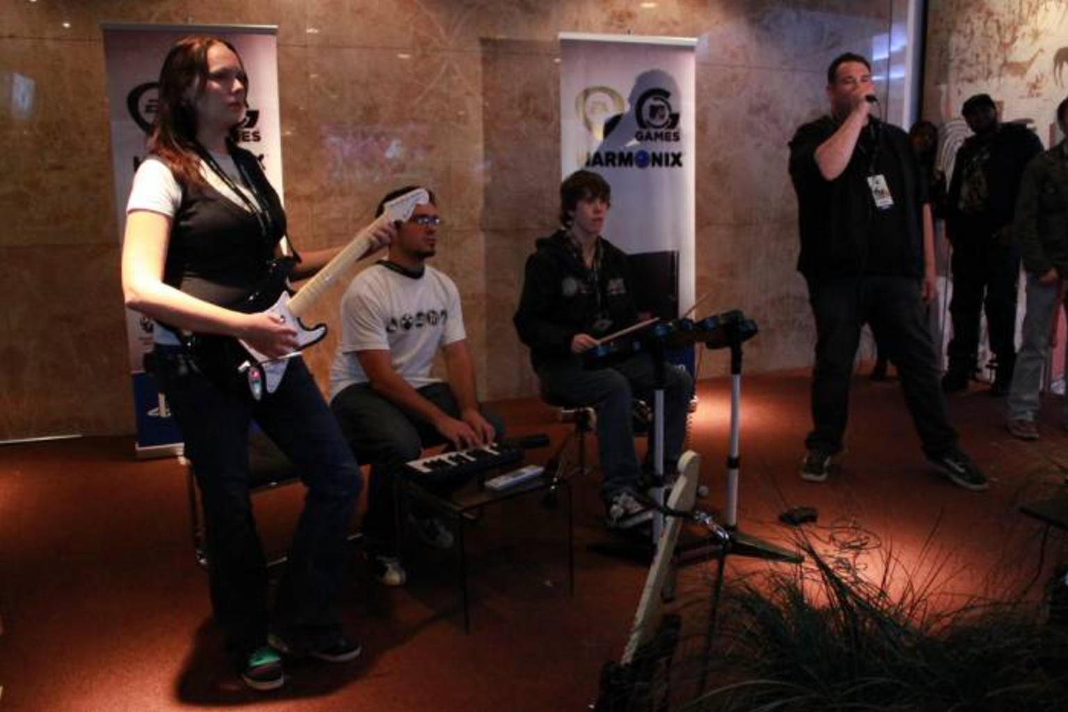 How to become a guitarist with Guitar Band?