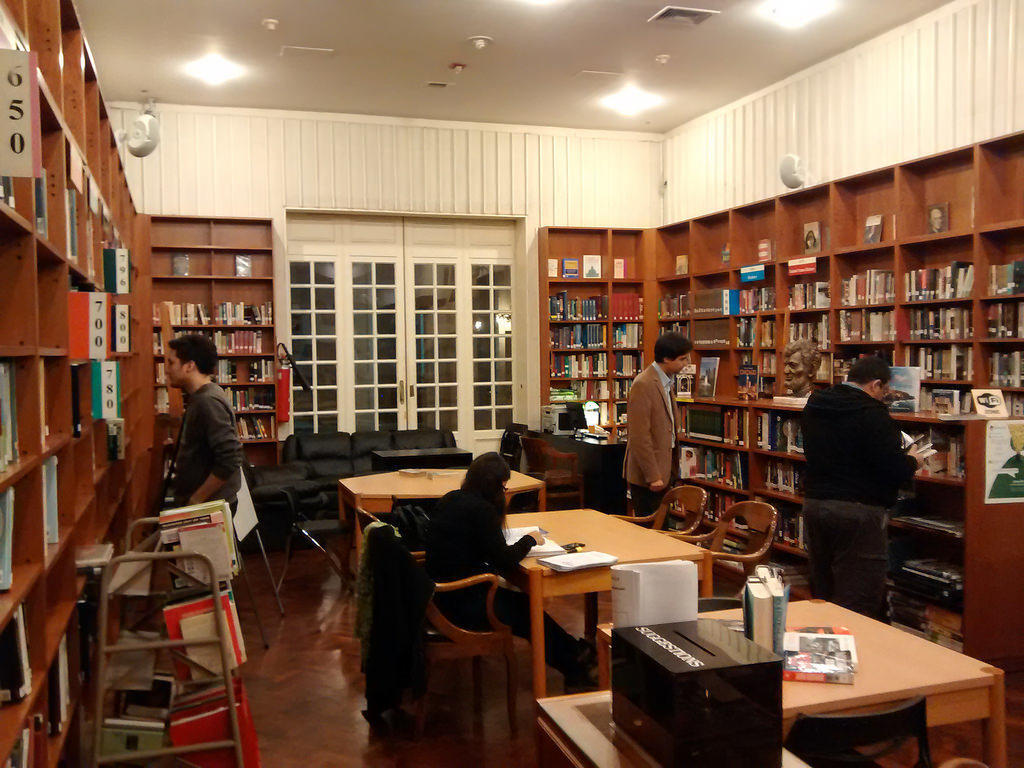 learn chinese in high school